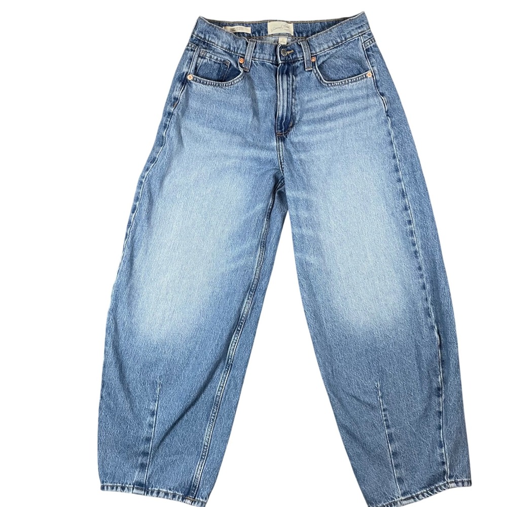 Universal Thread High Rise Easy Barrel Jeans Blue Medium Wash Denim Size 6